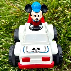 Vintage Mickey Mouse Illco Tow Truck Toy Disney White Red Blue Pre-School 1980s